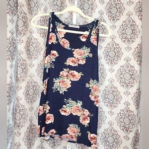 Loveappela Floral Tank XXL